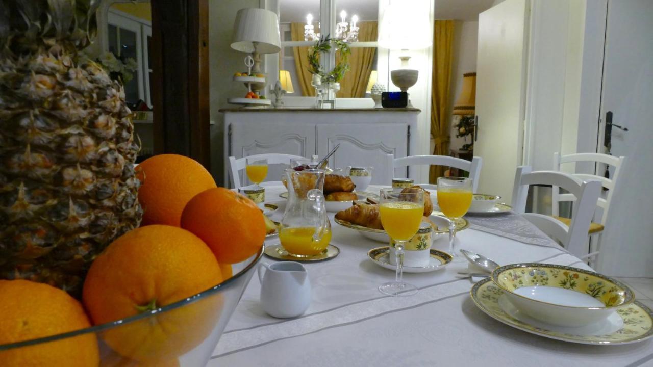 Le 31 B&B Amboise Centre Екстер'єр фото